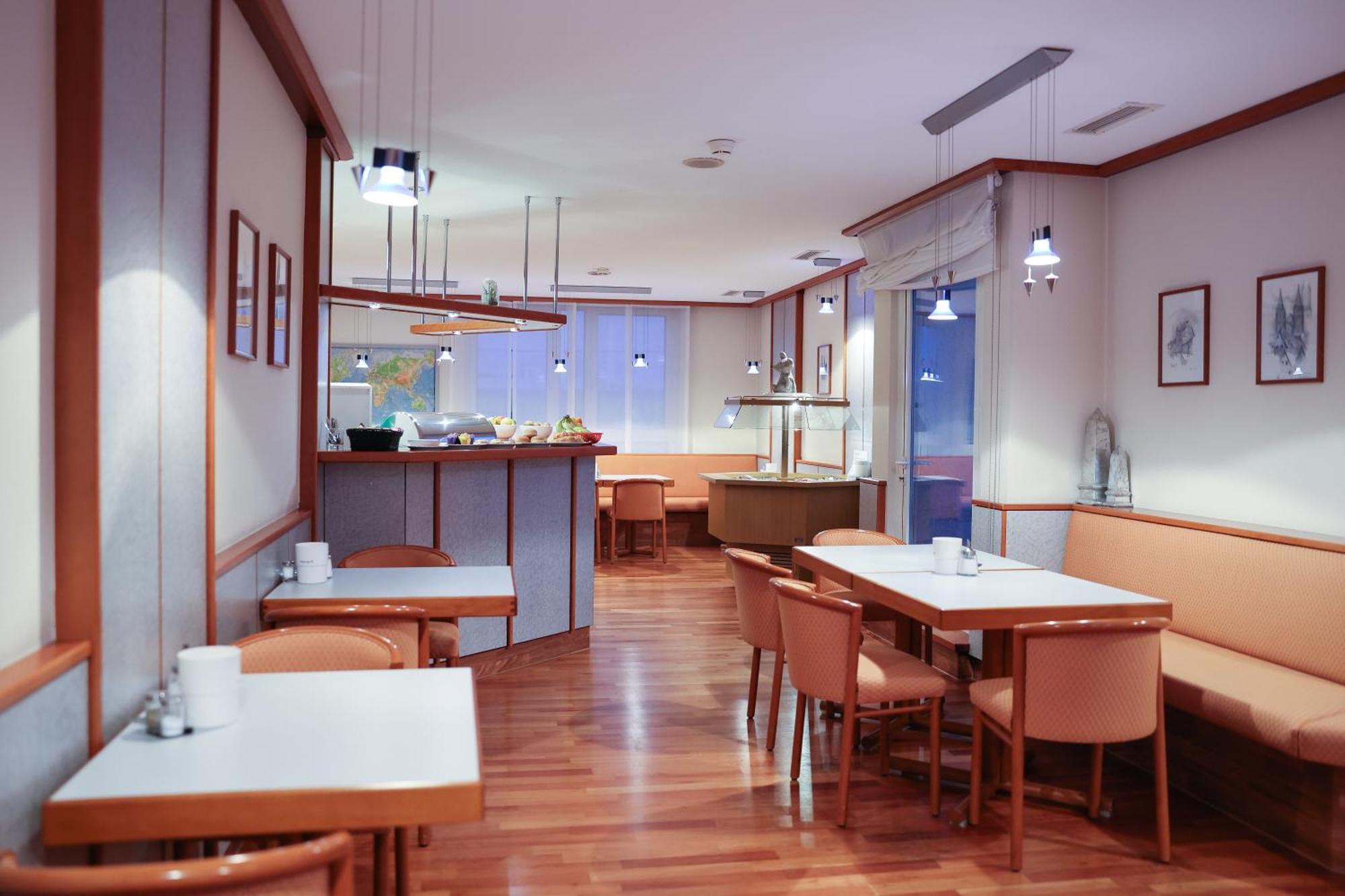 Hotel Blaubeurer Tor อูล์ม ภายนอก รูปภาพ